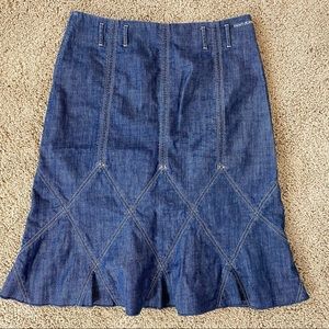 DKNY Jeans size 10 denim mermaid skirt knee length